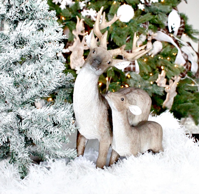 Easy DIY Christmas Centerpieces