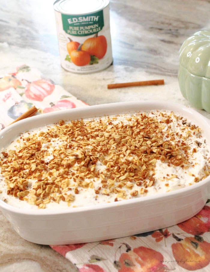 An easy to make pumpkin mousse and granola dessert. Its served in layers with a topping of whipped cream and granola sprinkled on top.