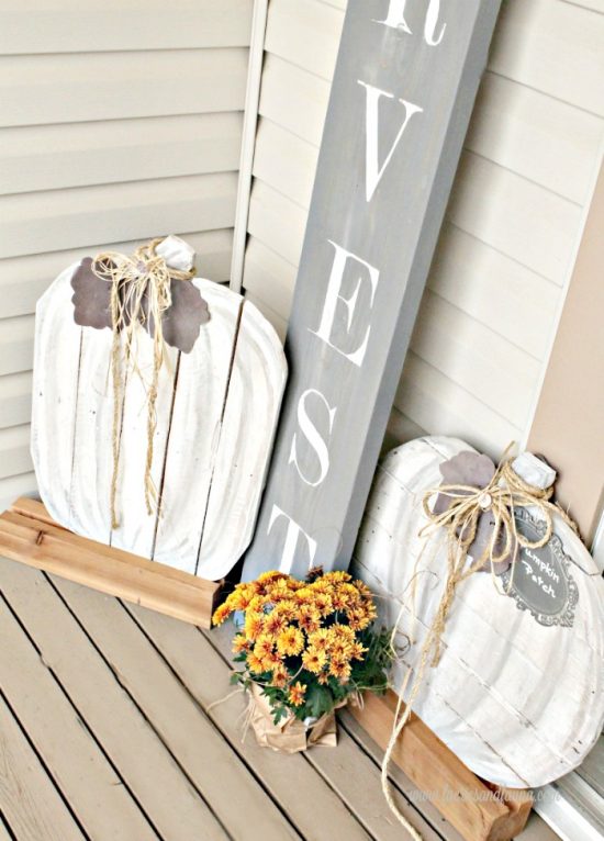 Neutral Pallet Pumpkins For Fall