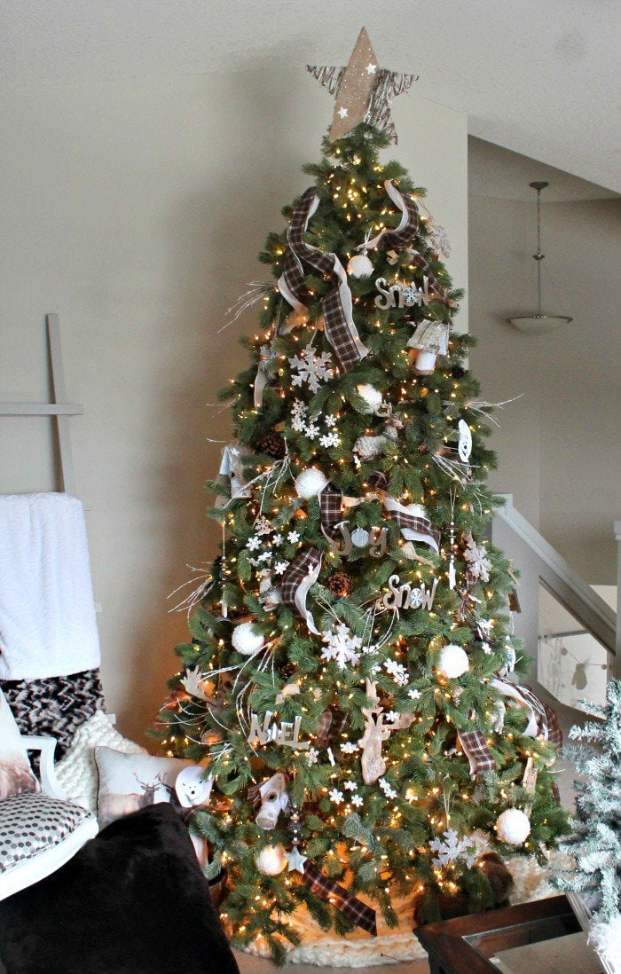 Christmas tree ideas, christmas tree decorating ideas,christmas tree decorating, rustic Christmas tree