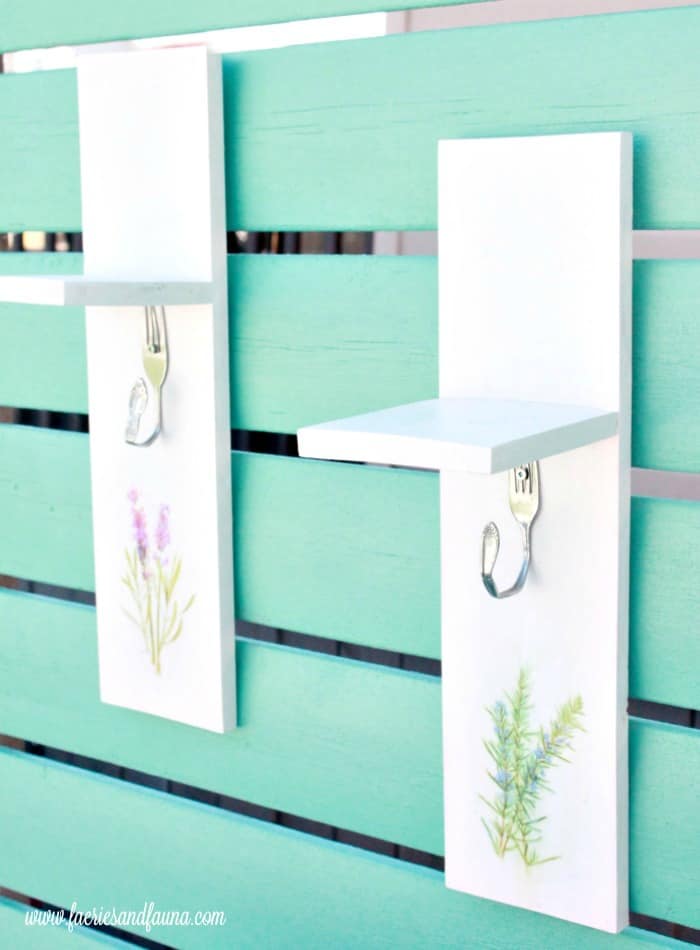 Beautiful DIY Herb Drying Rack For Drying Herbs