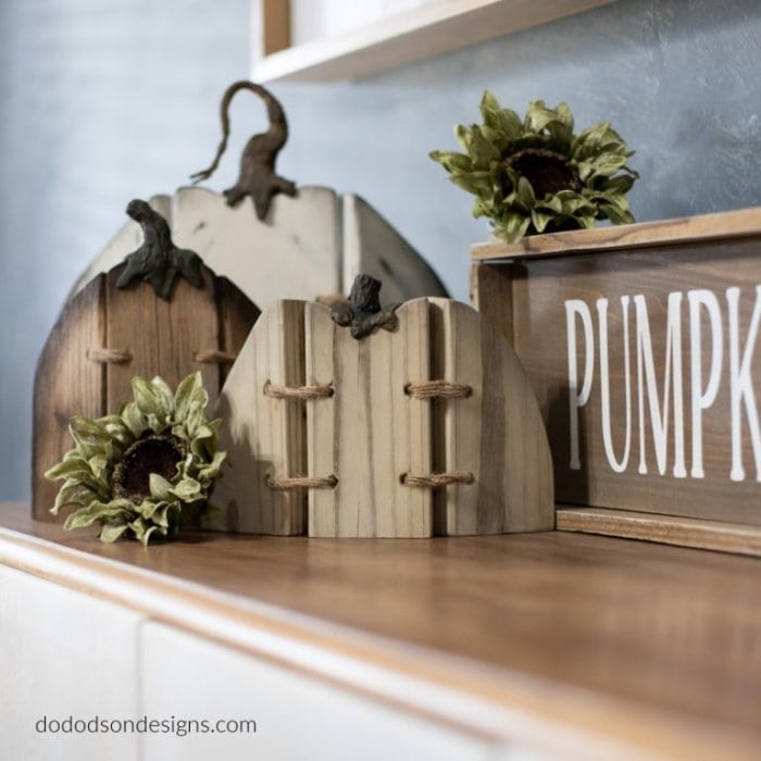 DIY Farmhouse Scrap Wood Block Houses (Crafty Christmas Decor) - Do Dodson  Designs