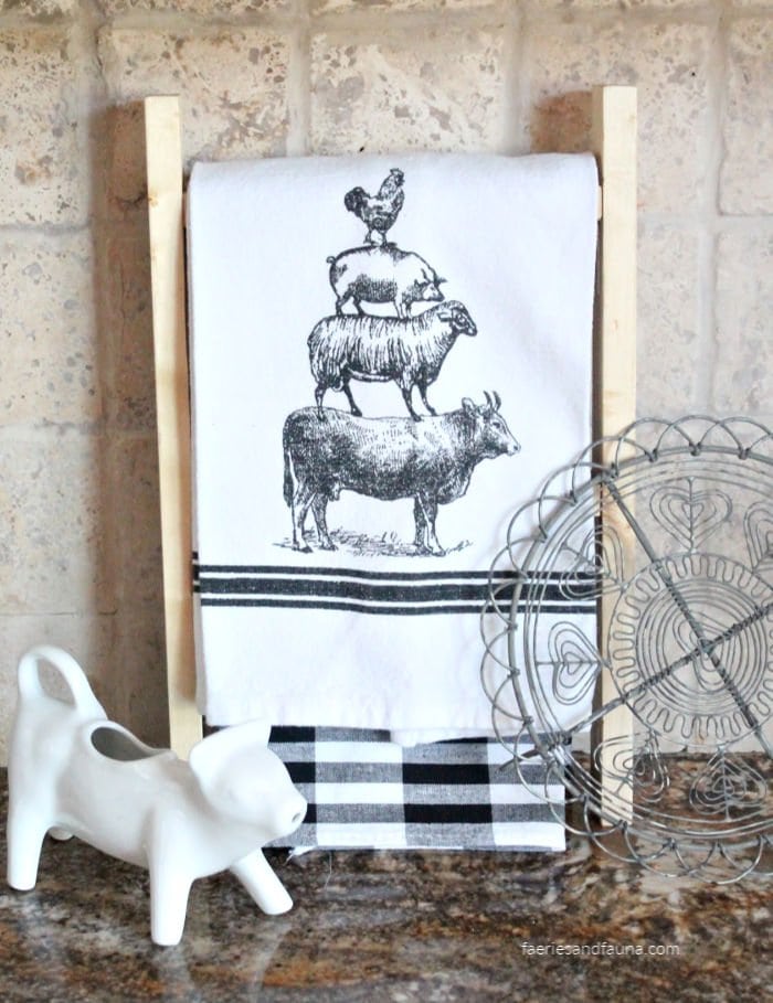 Farmhouse Kitchen Decor - Farm Animal Kitchen Towels