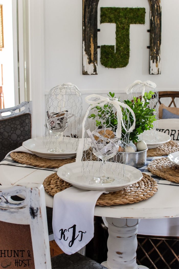 DIY chicken wire cloche DIY farmhouse accessory table setting.