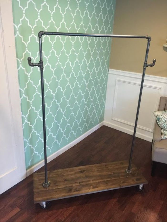 Ten Beautiful DIY Clothing Racks Tutorials to Inspire