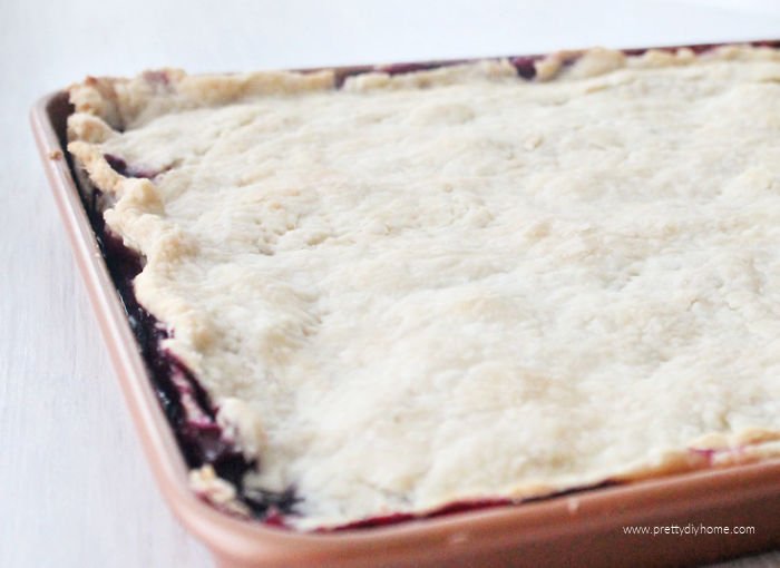 A whole baked bumbleberry slab pie recipe.