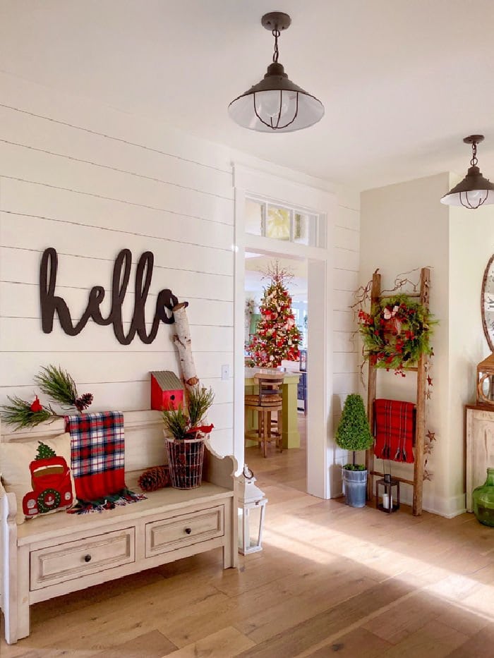 Christmas Decor Ideas with Tartan & Plaid – Pretty DIY Home