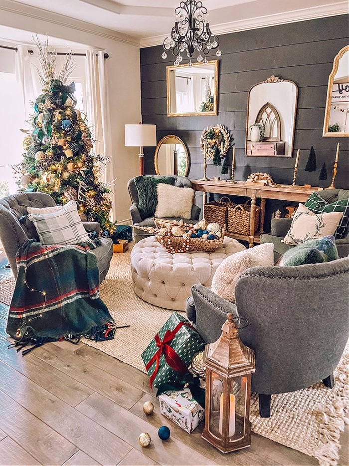 Christmas Decor Ideas with Tartan & Plaid – Pretty DIY Home