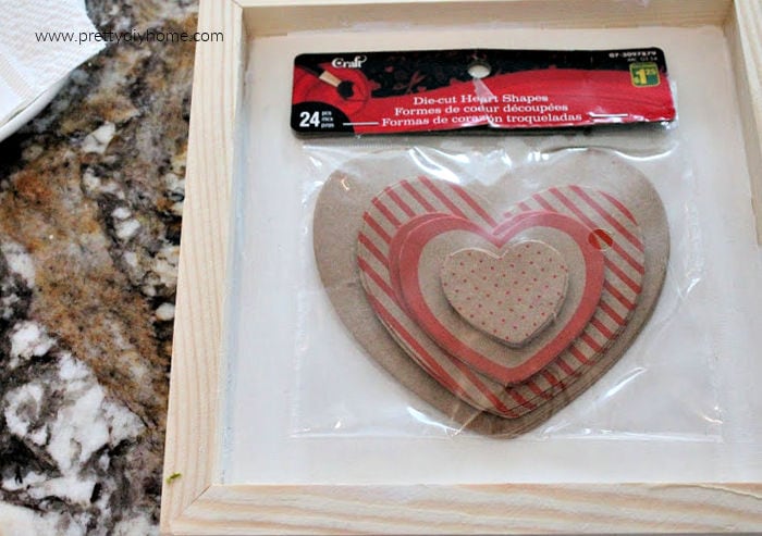 Easy DIY Wooden Valentine Signs - Pretty DIY Home