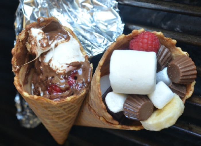 Teeny Tiny Ice Cream Cake Cones! - Pizzazzerie