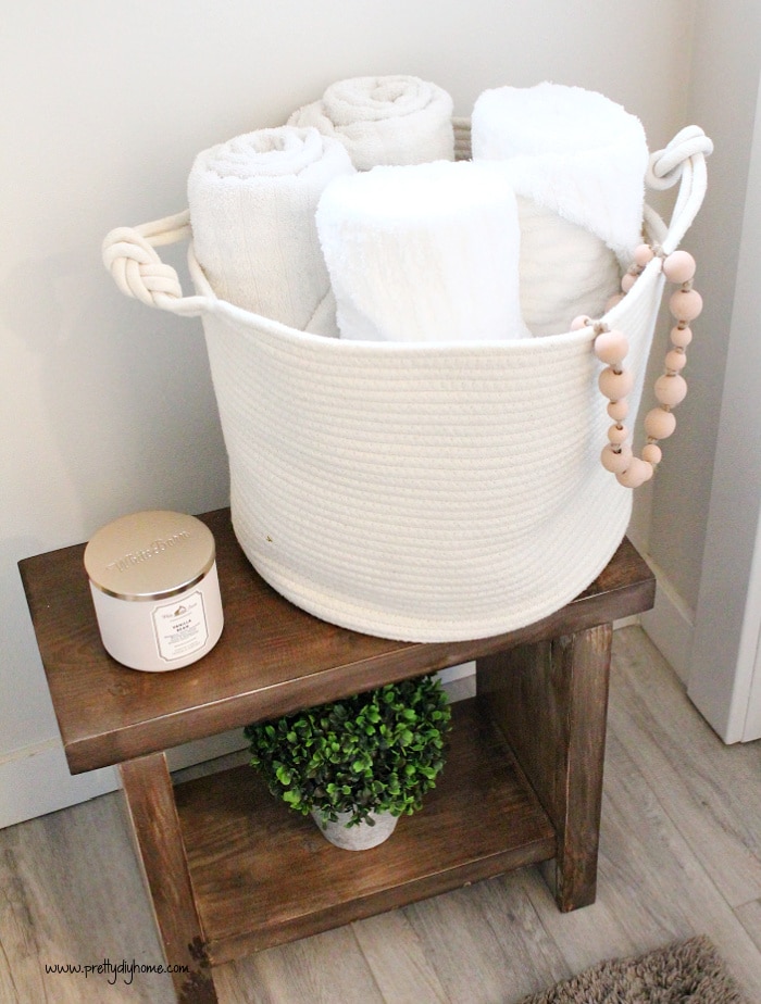 How to Roll Towels to Save Space and Organize Pretty DIY Home