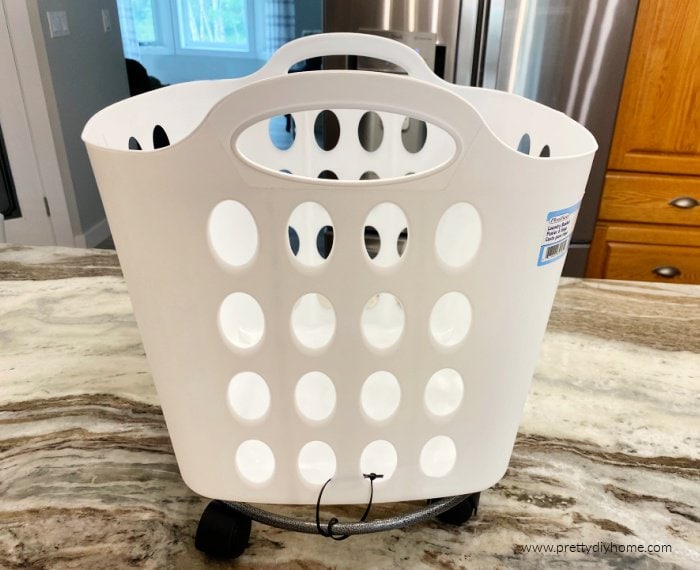 A Cool DIY Cleaning Caddy Under $10 